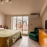 Sea View Penthouse With Terrace