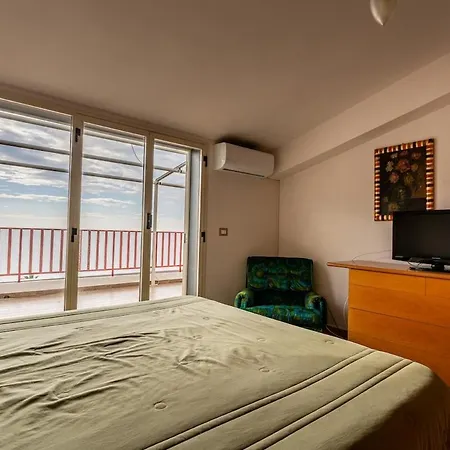 Apartment Sea View Penthouse With Terrace *