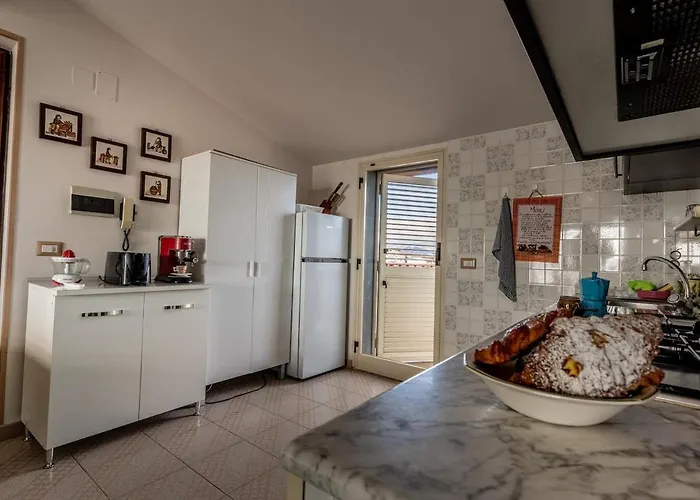 דירה Sea View Penthouse With Terrace