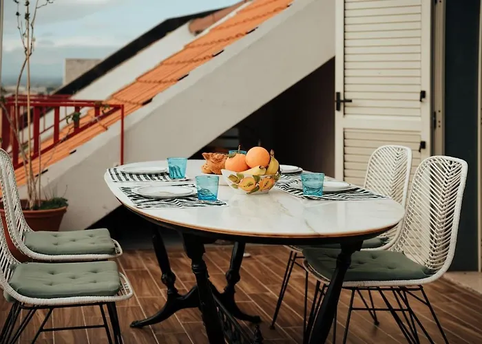 דירה Sea View Penthouse With Terrace מרינה די ג'ויוסה איוניקה